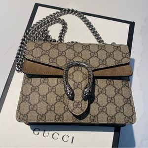 Gucci Dionysus GG Supreme mini bag